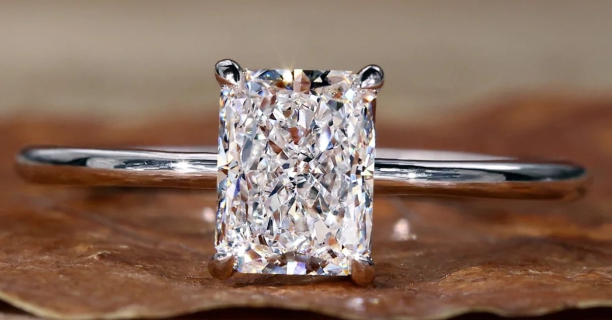 Radiant Cut Lab Grown Engagement Rings Pros, Cons and Prices